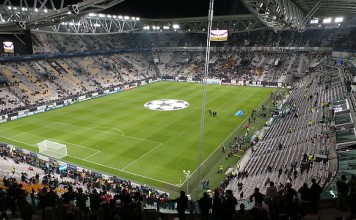 Juventus Stadium, fonte Di forzaq8 from kuwait, kuwait - before the start, CC BY 2.0, https://commons.wikimedia.org/w/index.php?curid=36923535