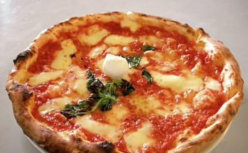 La pizza di Napoli, Fonte Foto: Google