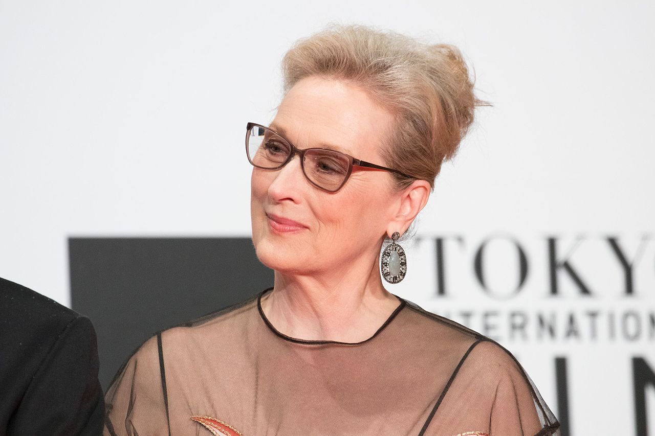 Meryl_Streep_from_-Florence_Foster_Jenkins-_at_Opening_Ceremony_of_the_Tokyo_International_Film_Festival_2016_(33515581311)