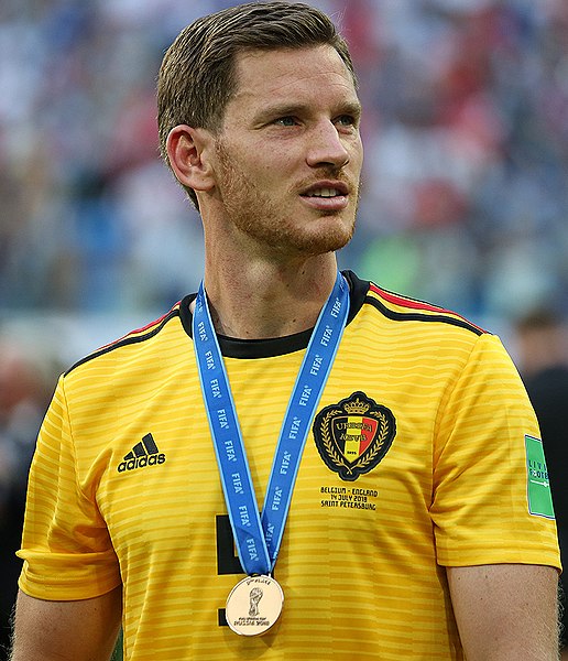 Vertonghen, fonte By Кирилл Венедиктов - https://www.soccer.ru/galery/1058073/photo/736837, CC BY-SA 3.0, https://commons.wikimedia.org/w/index.php?curid=70880904